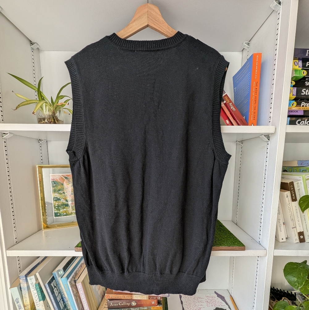 Knit Sweater Vest Argyle Club Room Black and Grey Academia Teacher Size Medium - Picture 6 of 7